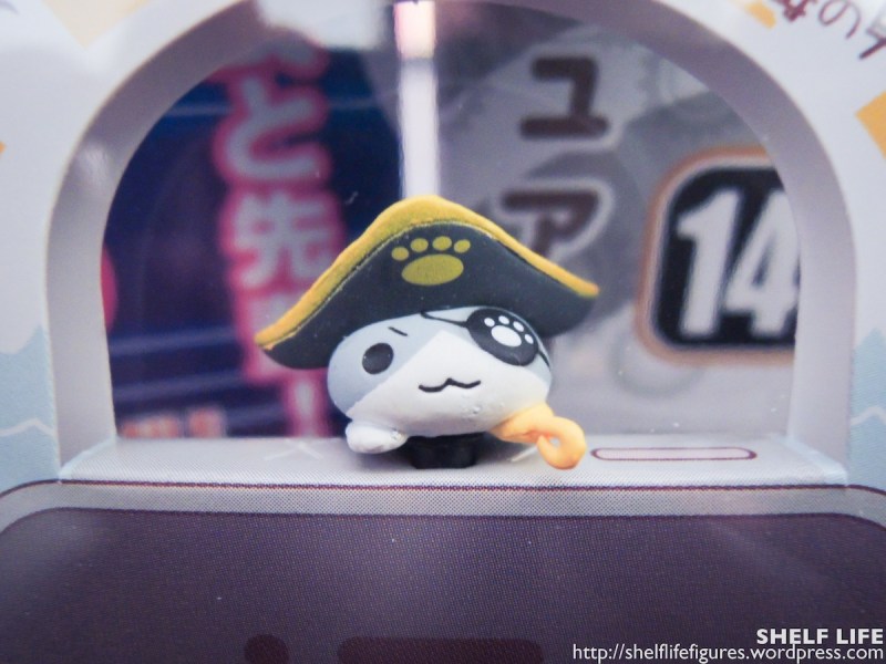 December Loot - Pirate Hanging Kitty