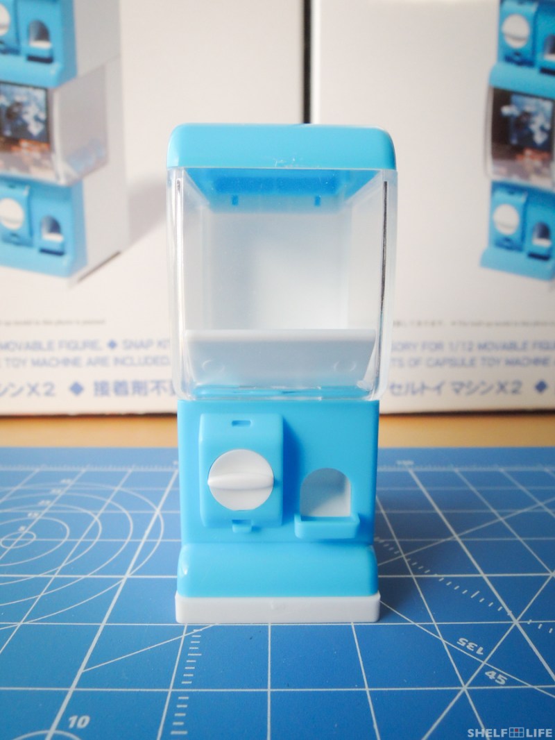 1/12 Capsule Toy Machine - Front