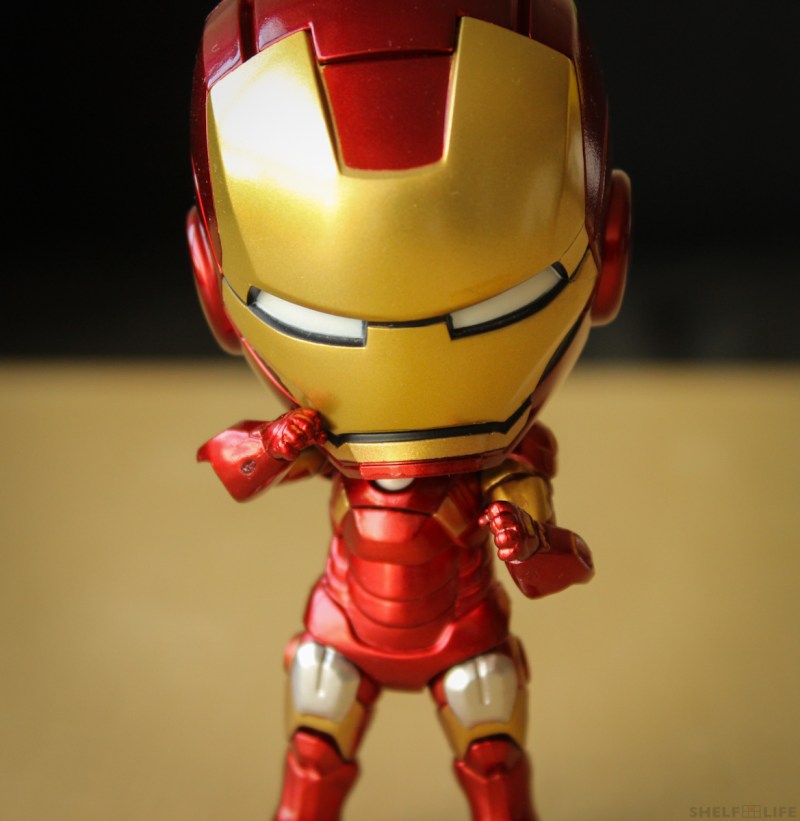 Nendoroid Iron Man Fists Close-up